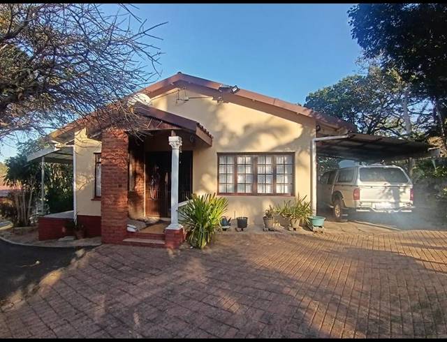 5 BEDROOM HOUSE FOR SALE IN HIBBERDENE